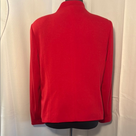 Planet Red Tailored Blazer, lined Sleek Collarless Design and zip pockets - Picture 3 of 14